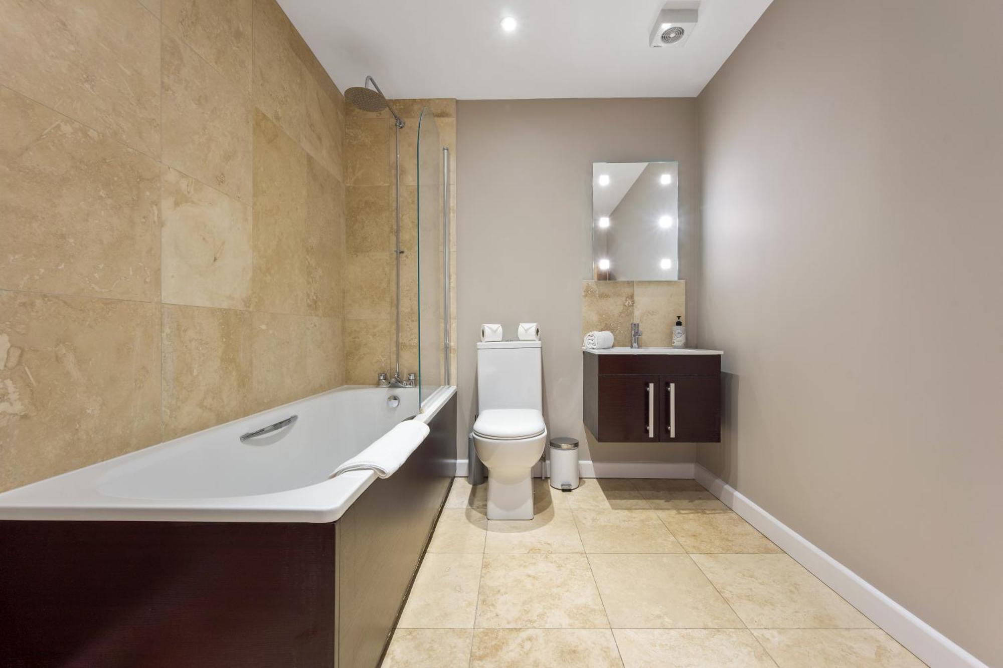 Westcliff Penthouse With Sea Views And Balcony Apartment บอร์นมัธ ภายนอก รูปภาพ