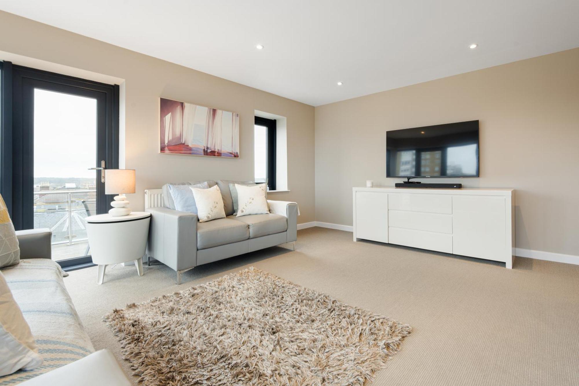 Westcliff Penthouse With Sea Views And Balcony Apartment บอร์นมัธ ภายนอก รูปภาพ